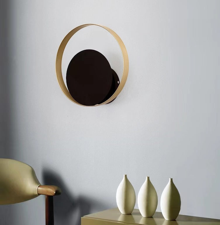 Round Eclipse Shell Wall Lamp