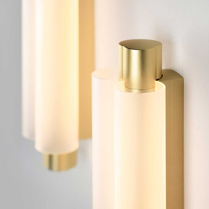 Toot Toot Wall Lamp