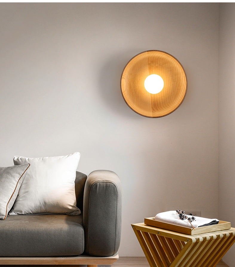 Disc Center Wall Lamp