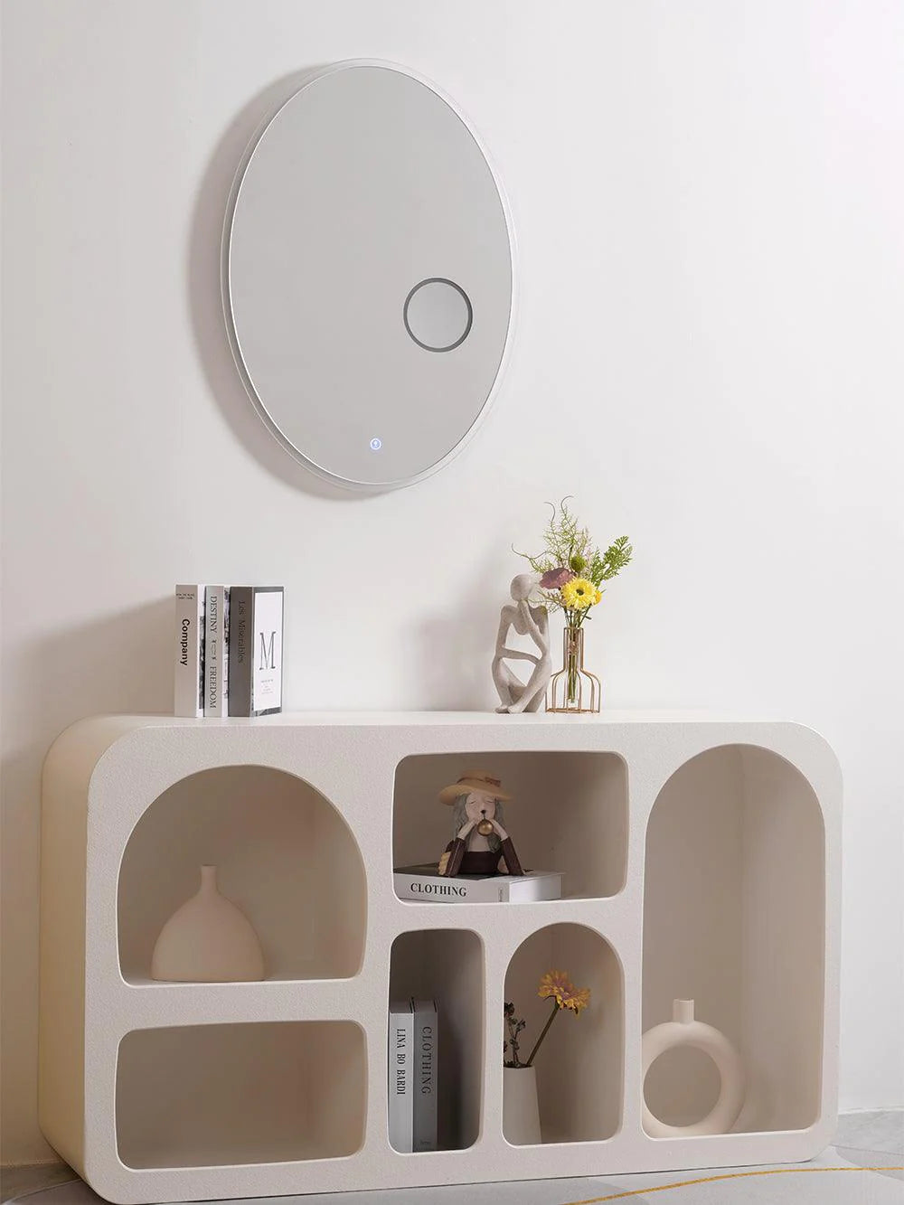 Oval Mirror Light With White Edge