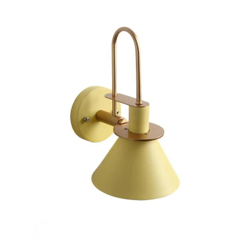Horn Type Metal Wall Lamp