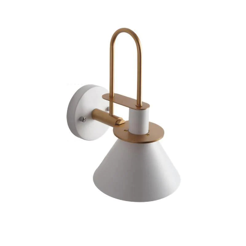 Horn Type Metal Wall Lamp