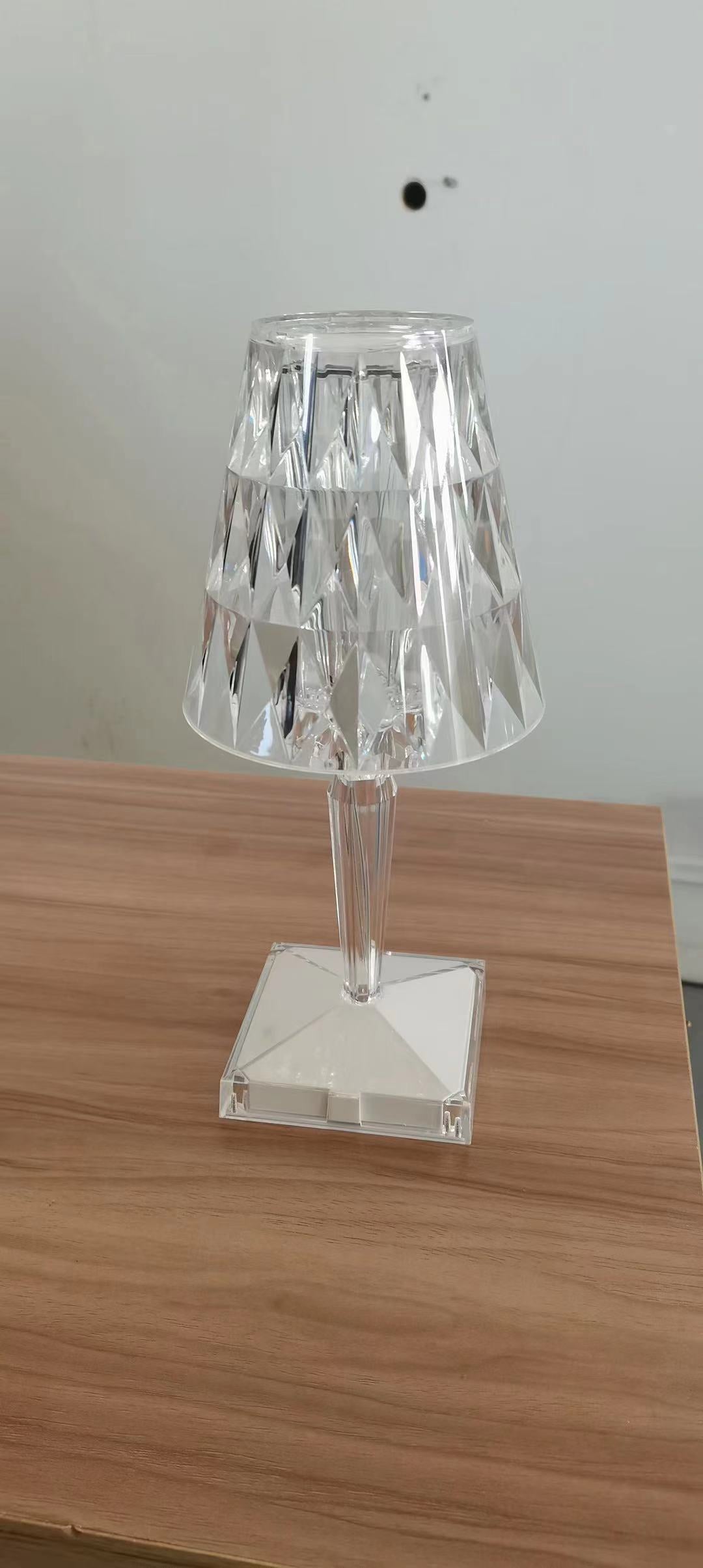 Battery Table Lamp, Clear Crystal