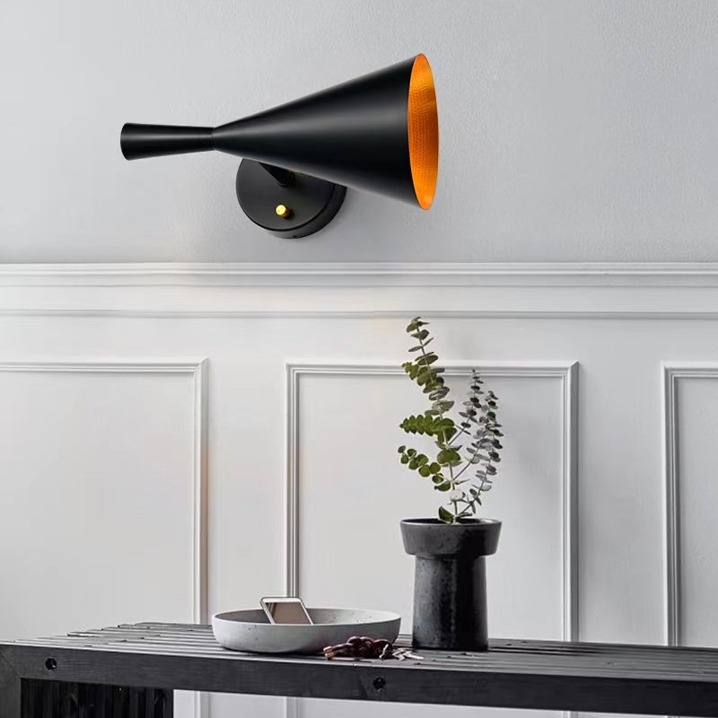 LILY Wall Lamp