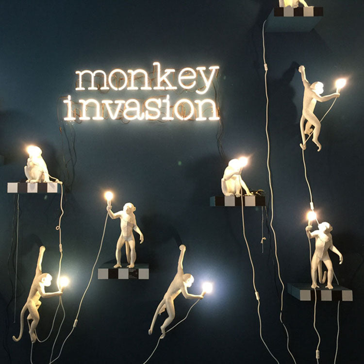 3 monkey lamp