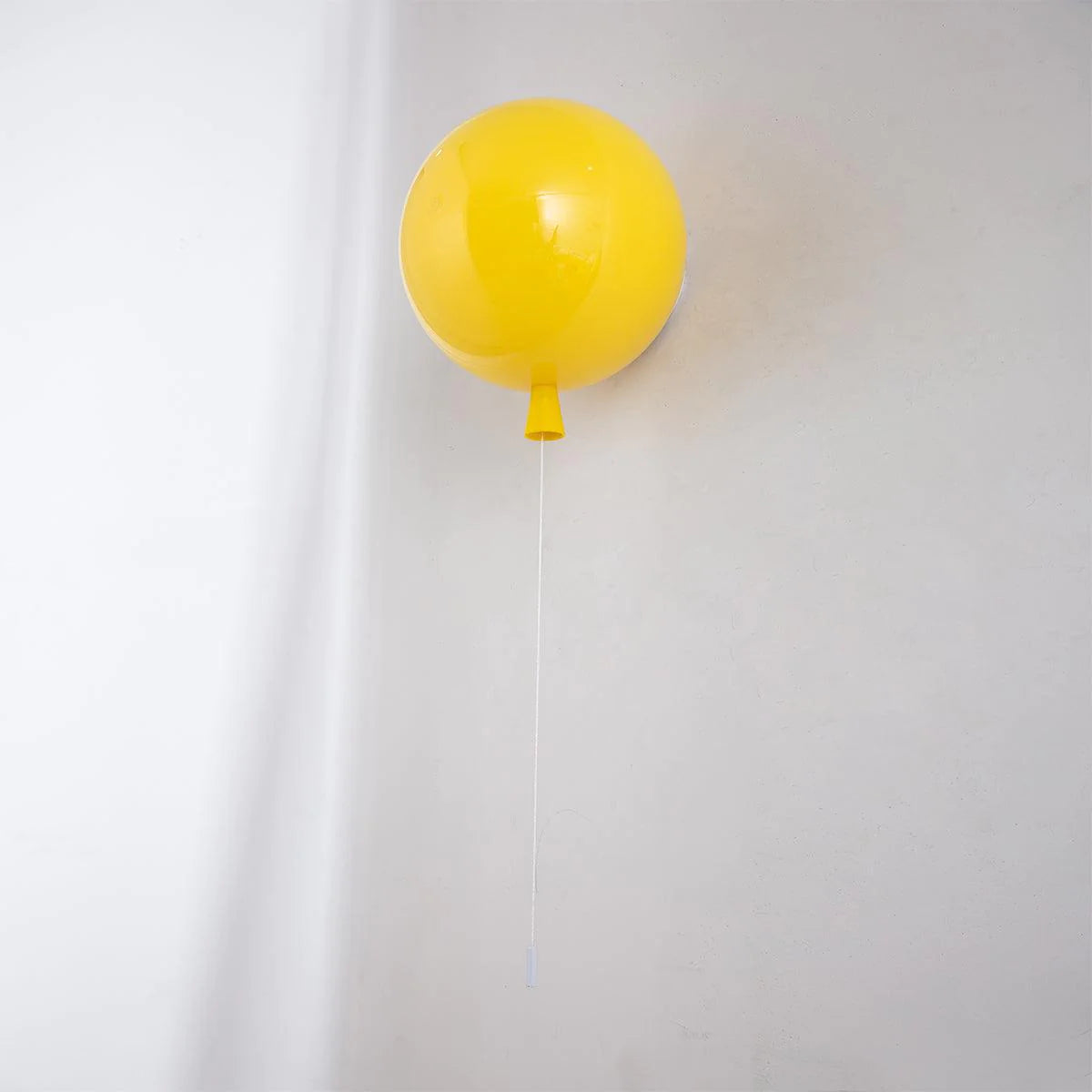 Mini Balloon Colored Wall Lamp