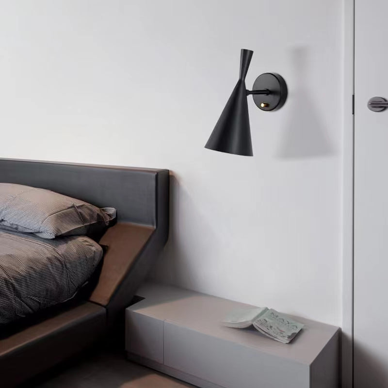 LILY Wall Lamp