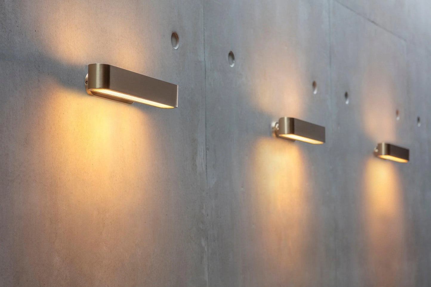 LILI Art Wall Lamp