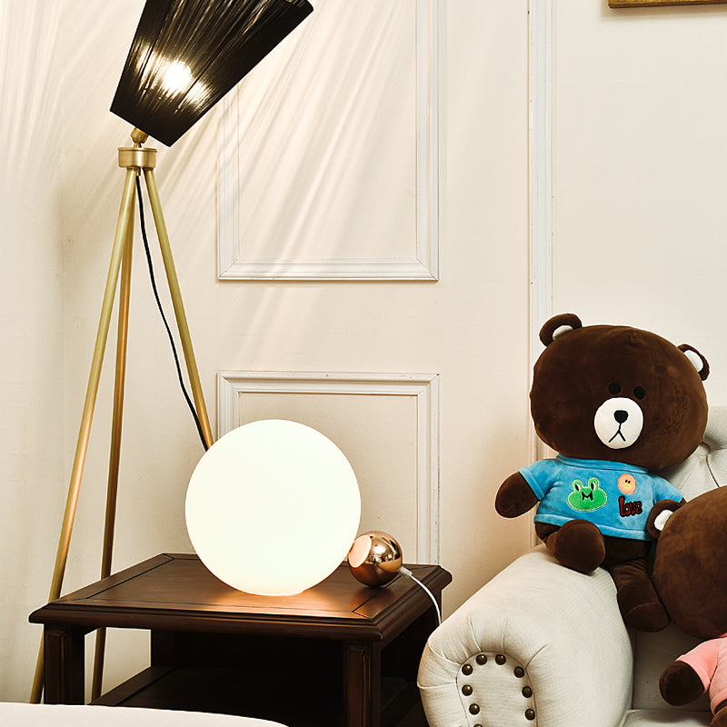 Copycat Table Lamp 4
