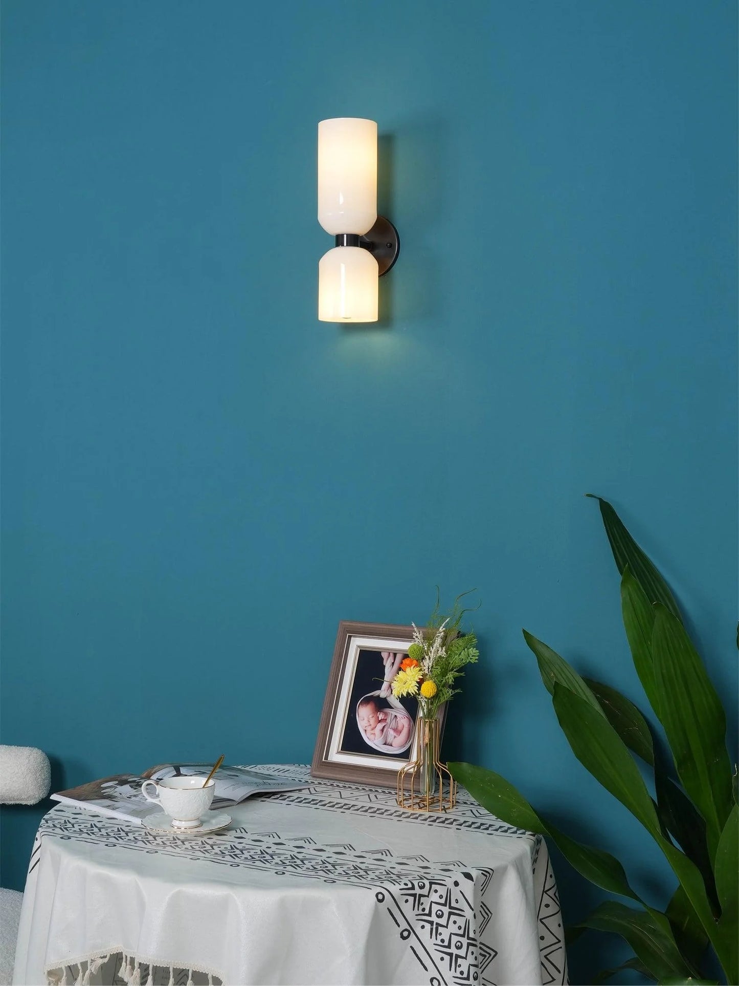 LILI Glass Wall Lamp