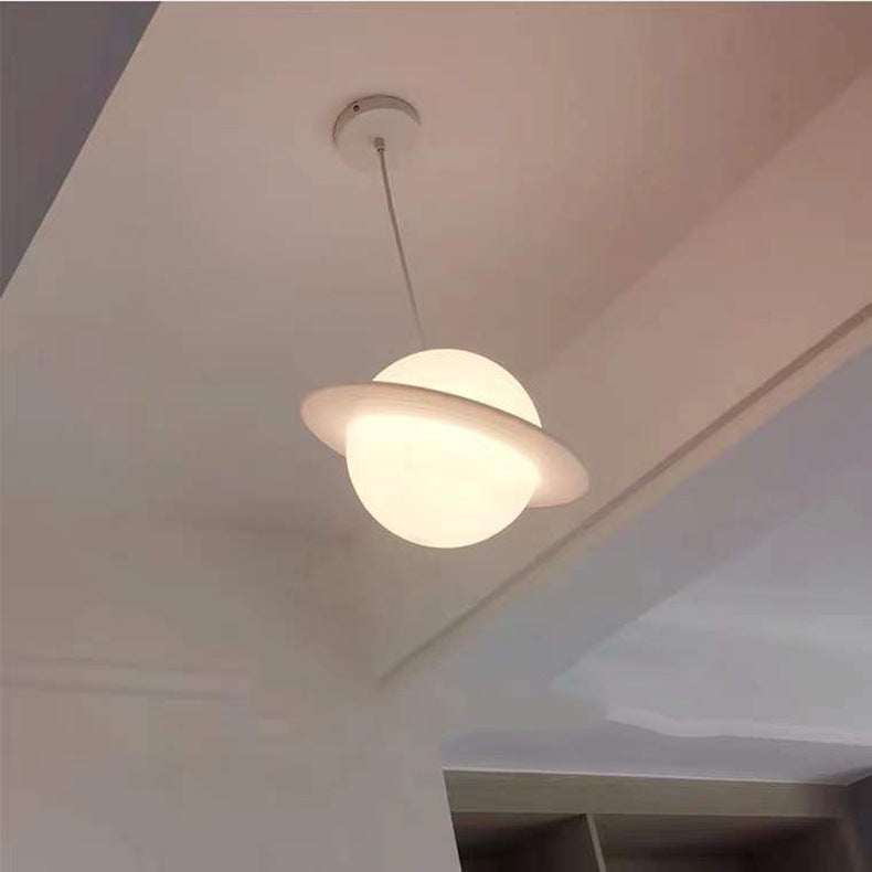 Jupiter Round Pendant Light