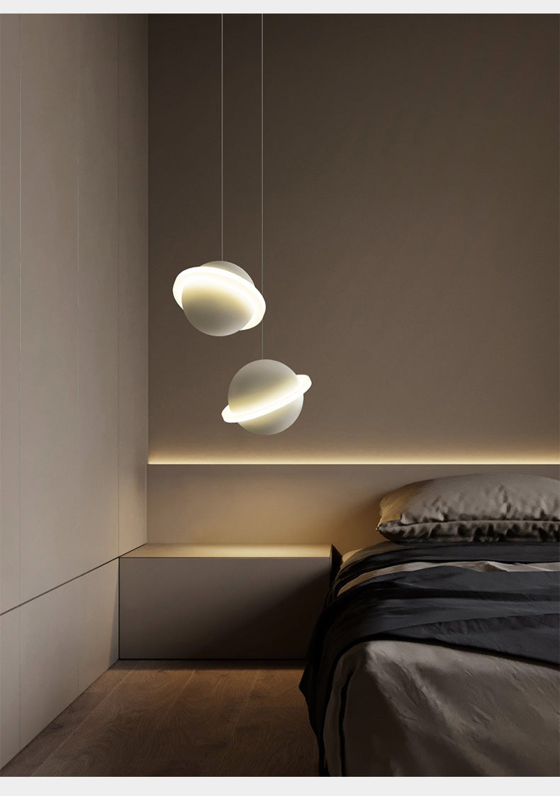 Jupiter Round Pendant Light