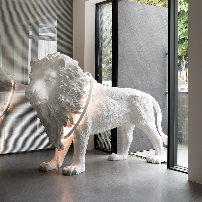 Decorative Art Lion LED Floor Lamp