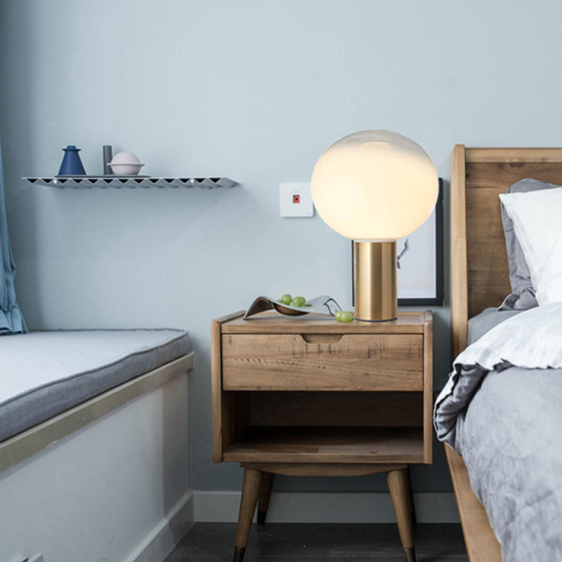 Laguna Glass Ball Table lamp