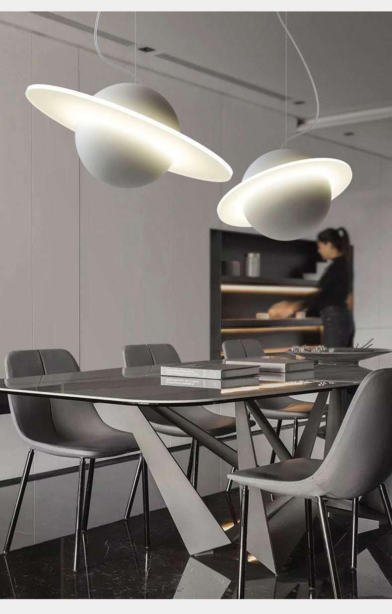 Jupiter Round Pendant Light