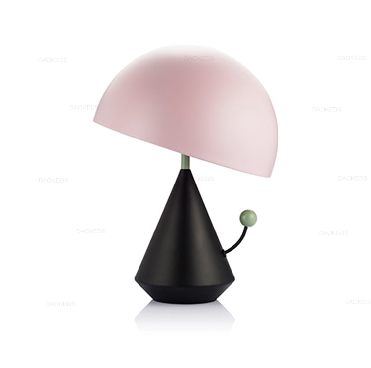 Dali Divina Desk Lamp