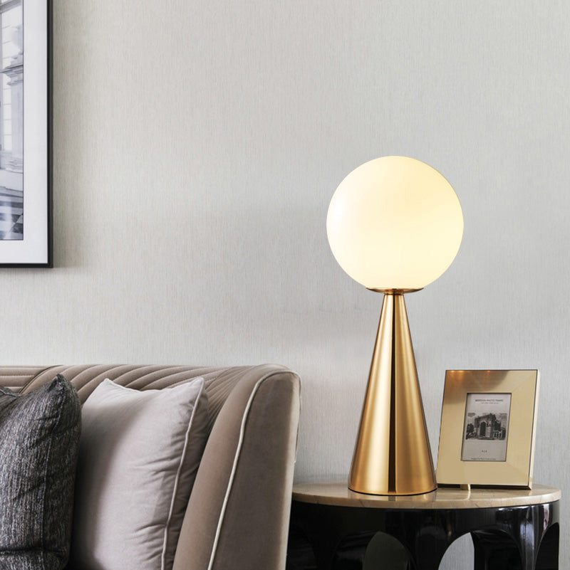 Bilia Glass Bolle Table Lamp