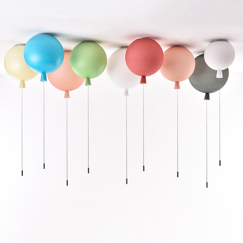 Balloon ceiling lamp