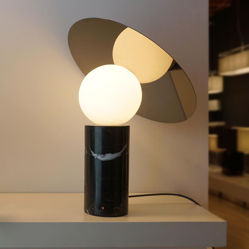 Bola Disc Table Lamp in Marquina Marble