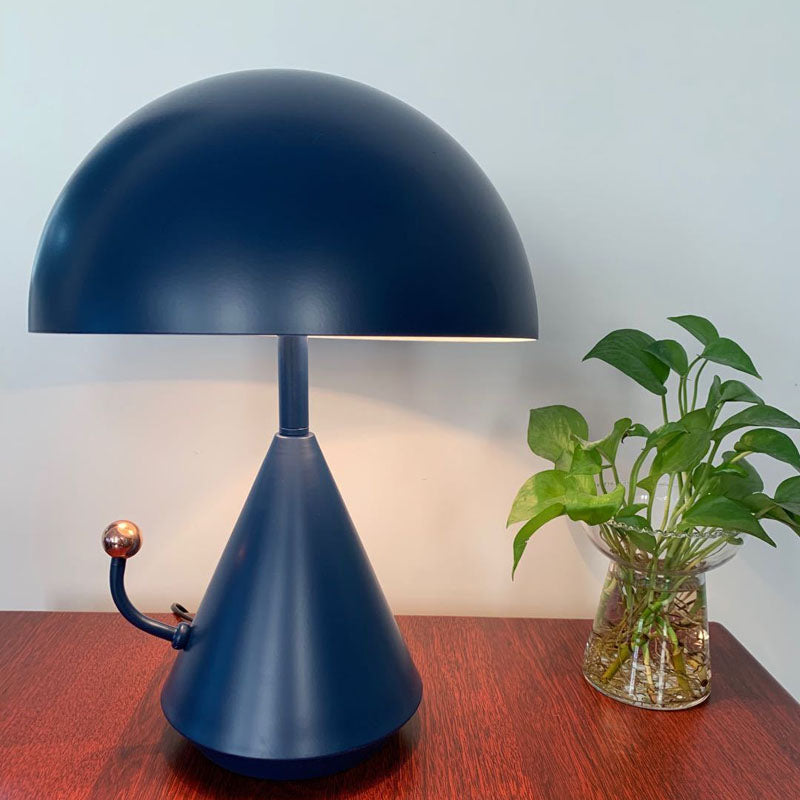 Dali Divina Desk Lamp