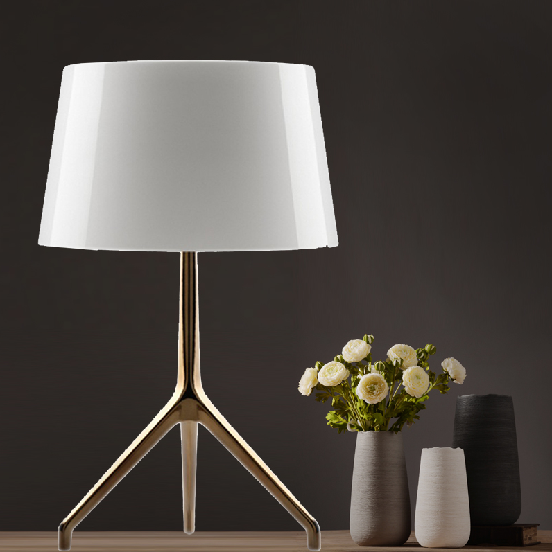 Lumiere XX Table Lamp