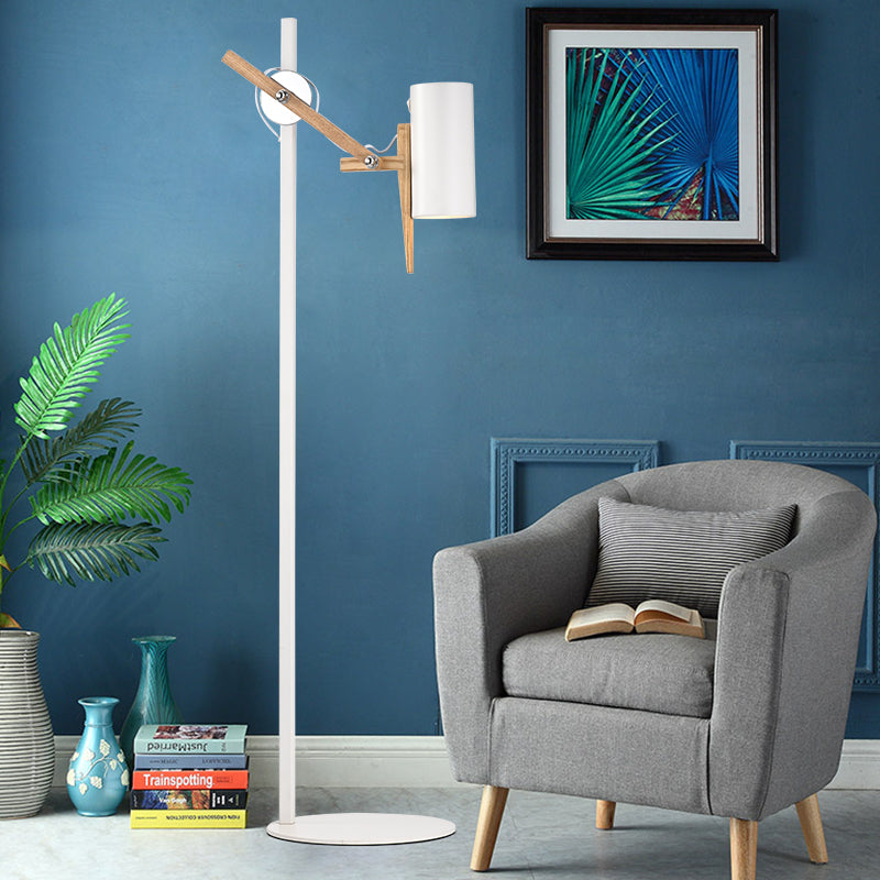Scantling Floor Lamp