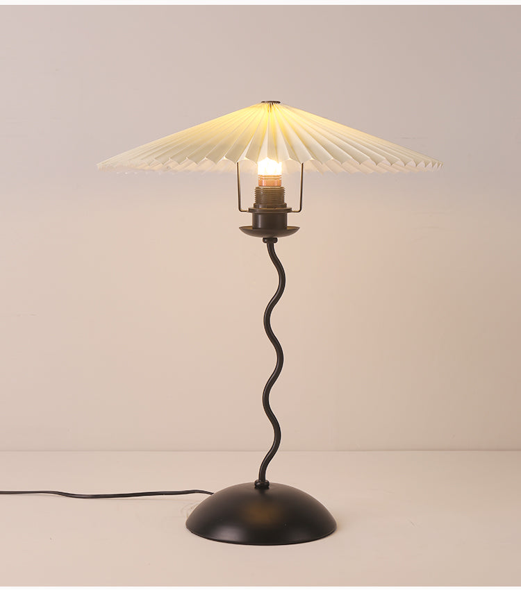 White Pleated Vintage Table Lamp