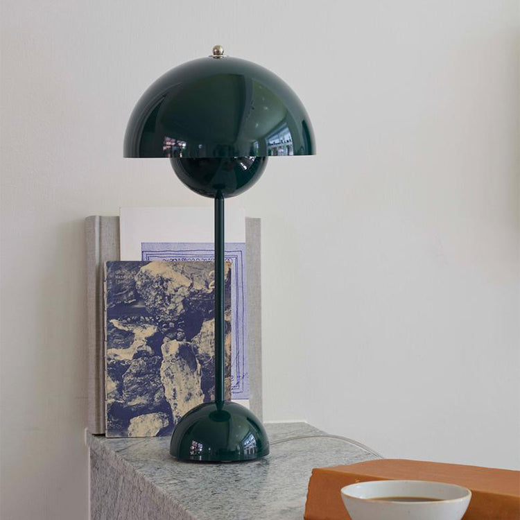 Flowerpot Metal Table Lamp