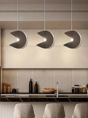 Vortex Shell Pendant Lamp