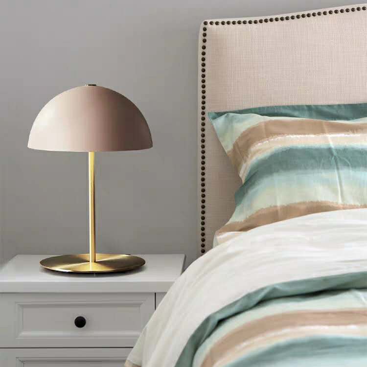 Wrought Iron Hanna Table Lamp