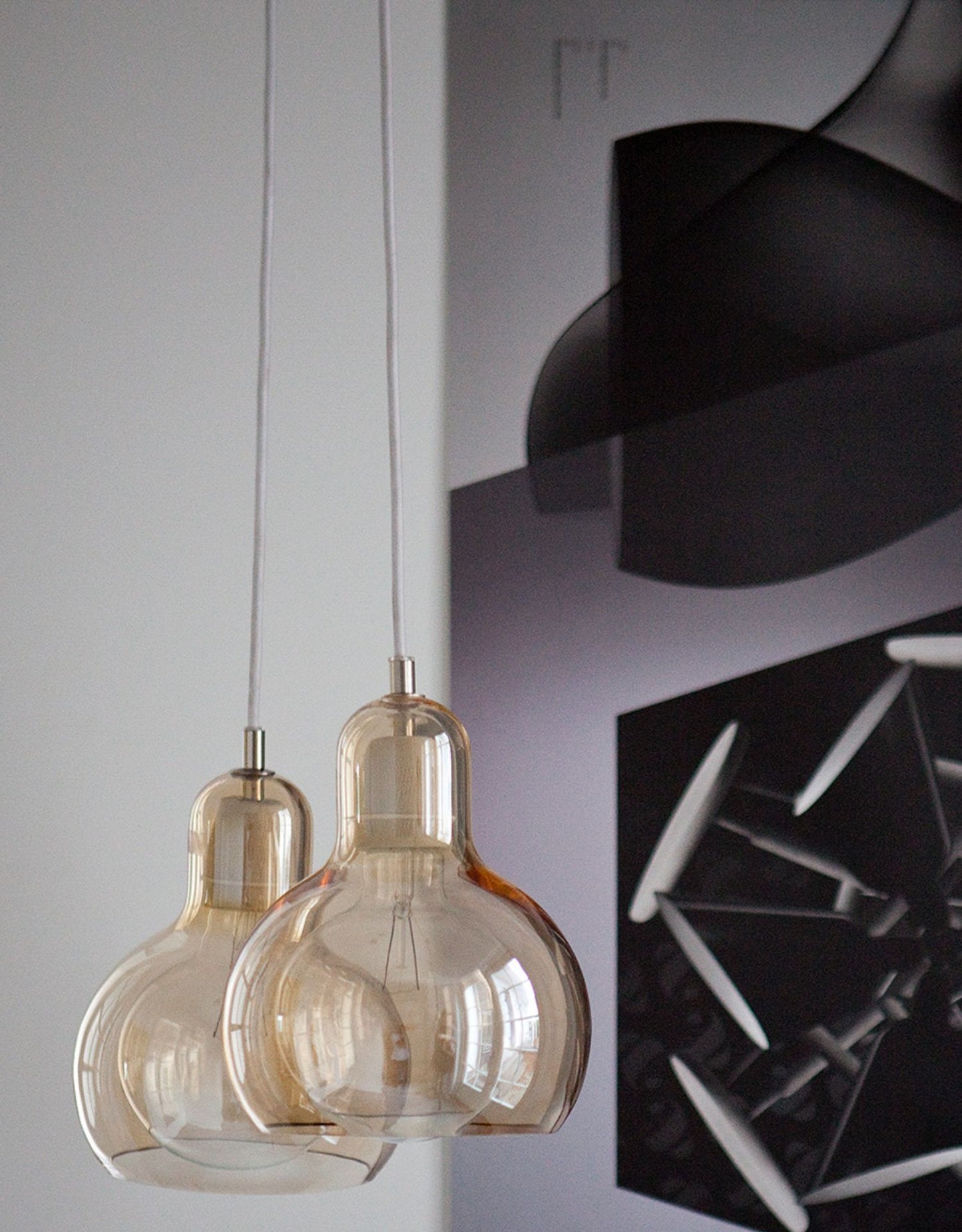 Mega Bulb Glass Pendant lamp