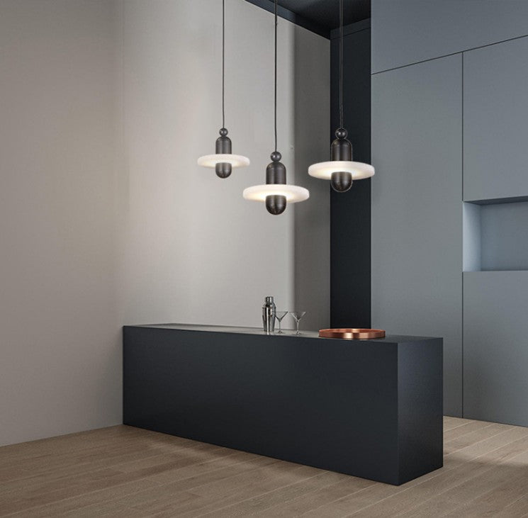 Median Alabaster LED Pendant Lamp & Table Lamp