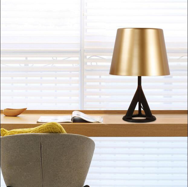 Base Metal Table Lamp