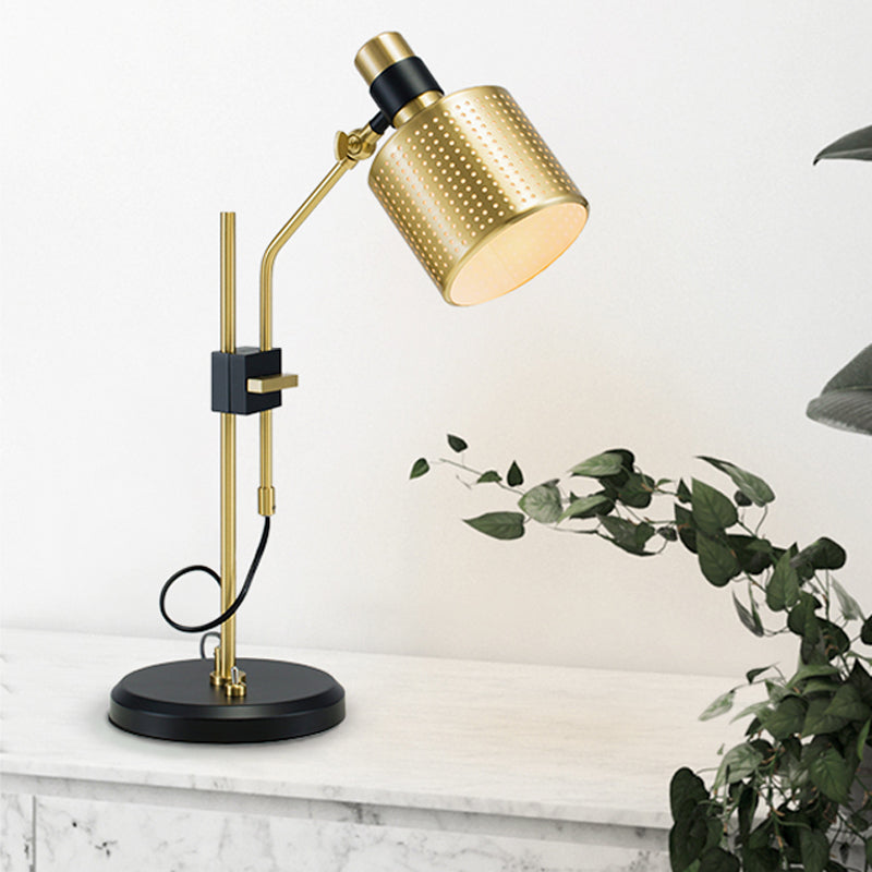 Riddle Metal Table Lamp