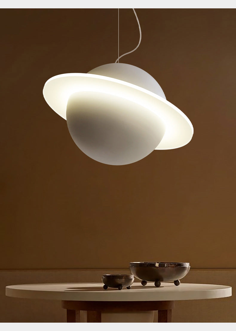 Jupiter Round Pendant Light