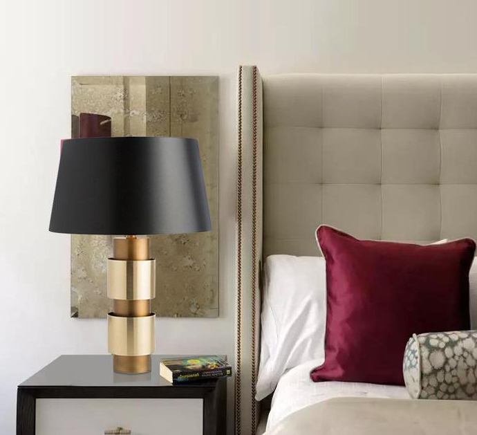Ring Table Lamp
