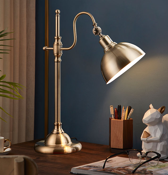 Countryside Industrial Antique Table Lamp