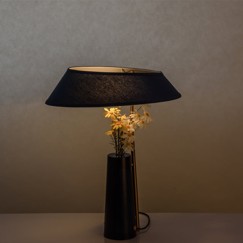 Rare Table Lamp3