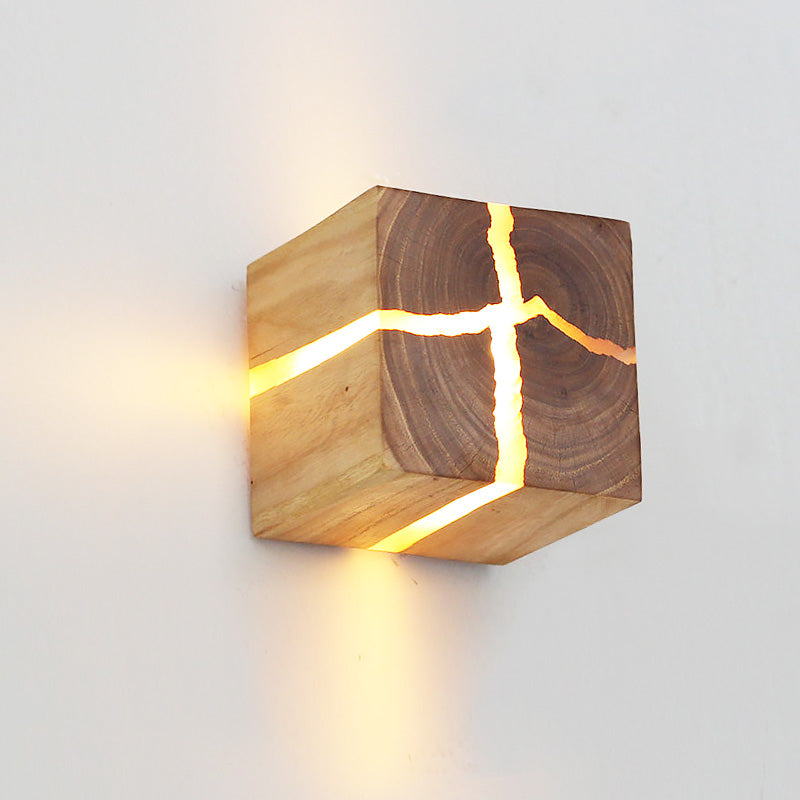 Crack Wood Wall Sconce