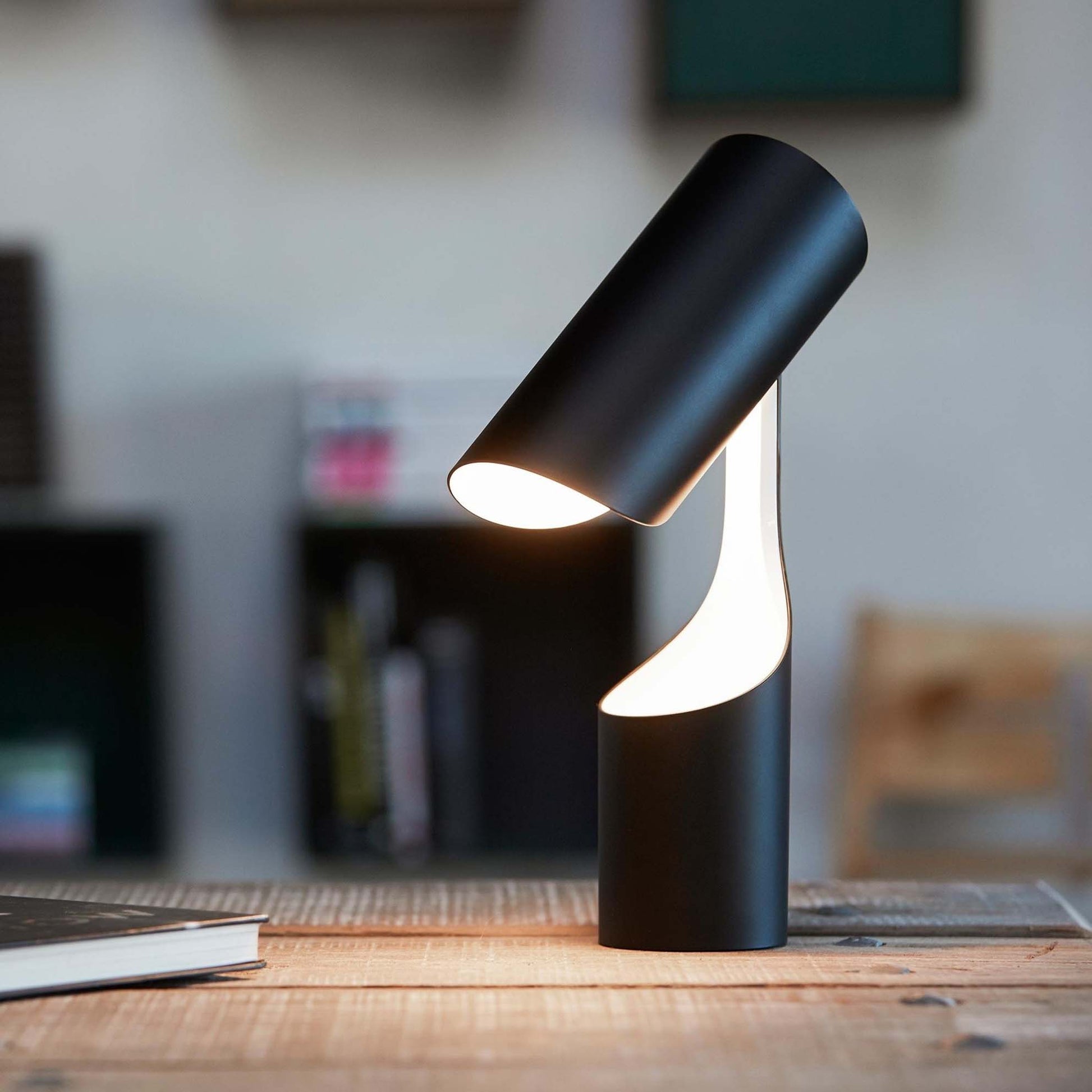 mutatio table lamp
